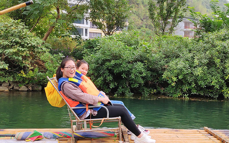 石金公司財(cái)務(wù)美女 石金公司財(cái)務(wù)美女